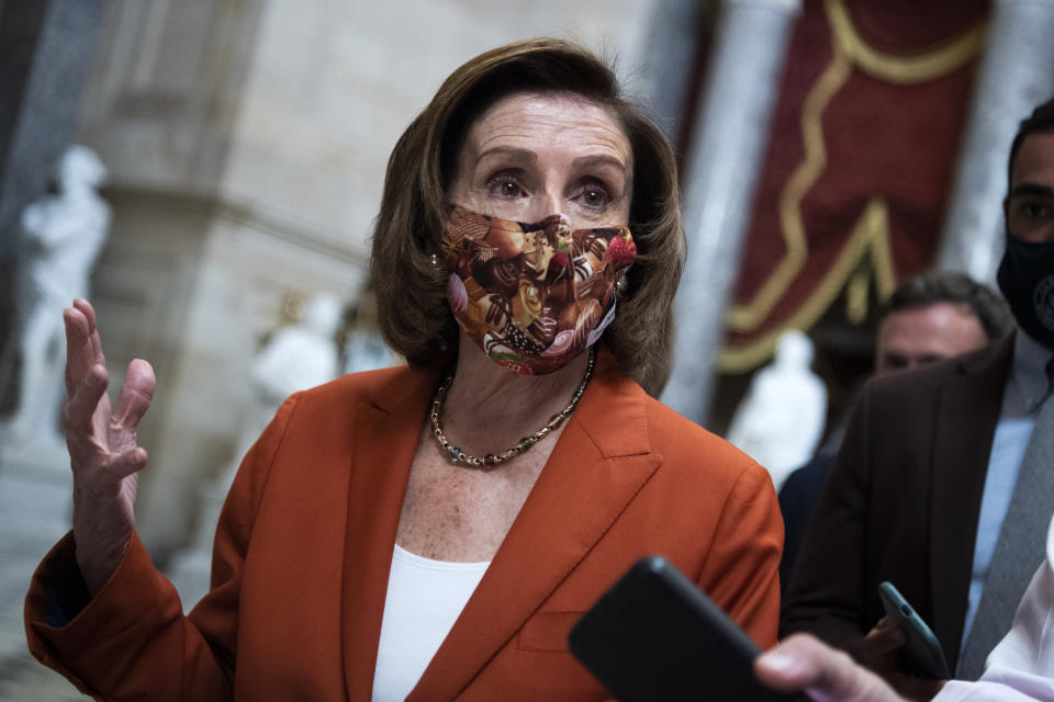 美國眾議院議長裴洛西（Nancy Pelosi）的口罩樣式相當多變。（圖片來源：Getty Editorial）