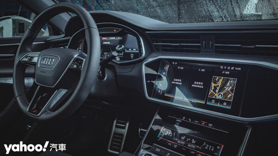 三螢幕系統已經是Audi最具代表性的存在，稍加熟悉就能上手。