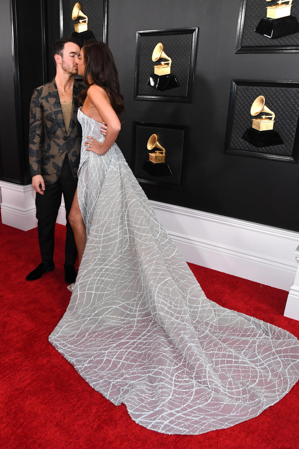 LOS ANGELES, CALIFORNIA - JANUARY 26: Danielle Jonas and  Kevin Jonas attends the 62nd Annual GRAMMY Awards at STAPLES Center on January 26, 2020 in Los Angeles, California. (Photo by Kevin Mazur/Getty Images for The Recording Academy)