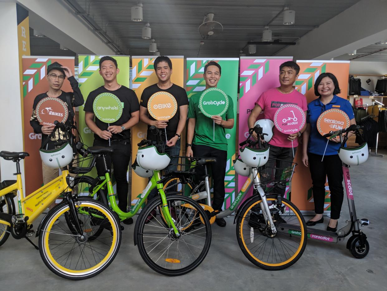 Grab has inked a deal with four mobility partners to enable customers to rent bicycles and e-scooters. (Photo: Wong Casandra/Yahoo News Singapore)