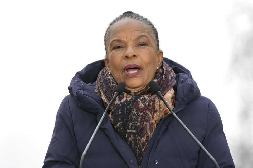 Former left-wing socialist minister Christiane Taubira delivers a speech to announce that she is candidate for the French presidential election 2022 during a visit in Lyon, central France, Saturday, Jan. 15, 2022. (AP Photo/Laurent Cipriani)