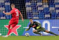 Champions League - Group E - Napoli v FC Salzburg