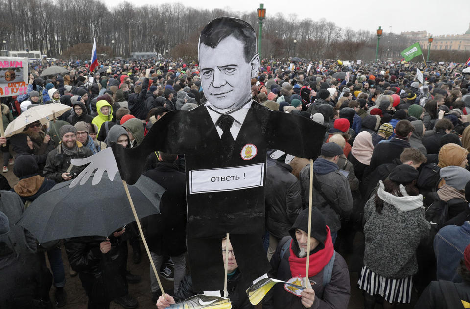 Protests nationwide bring thousands to Russia’s streets