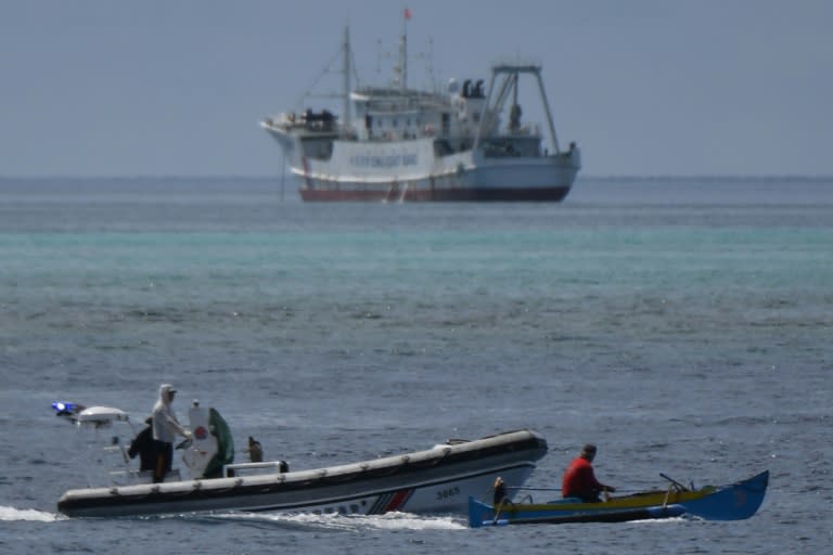 菲漁民南海遭中國海警船驅逐 法新社記者直擊