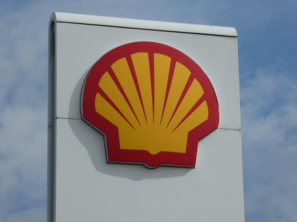 18 July 2023, North Rhine-Westphalia, Weilerswist: Logo, lettering of the mineral oil and natural gas company SHELL at a gas station Photo: Horst Galuschka/dpa (Photo by Horst Galuschka/picture alliance via Getty Images)