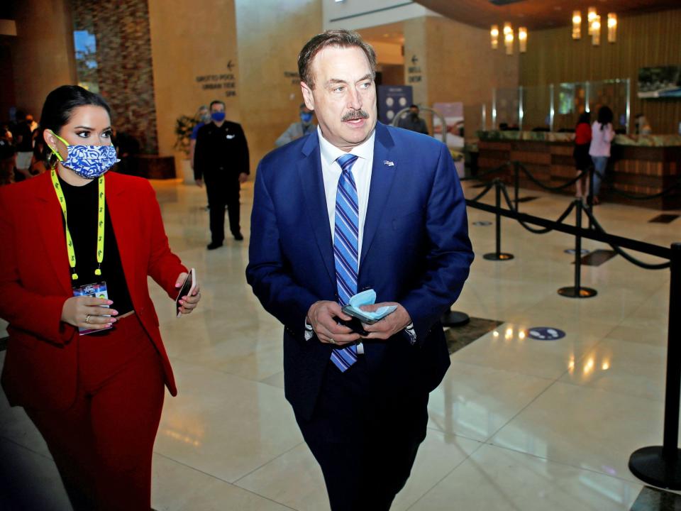 mike lindell cpac