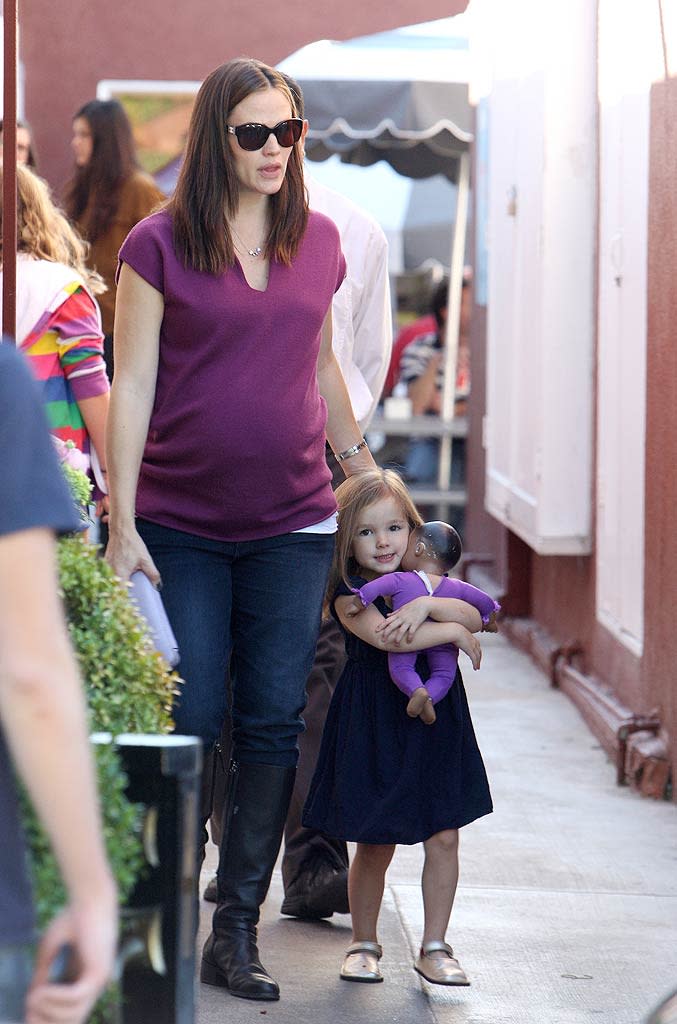 Jennifer Garner Brentwood Country Mart