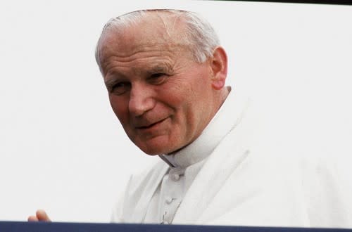 The beatification of the late pope John Paul II should go ahead, the leader of Catholics in England and Wales said