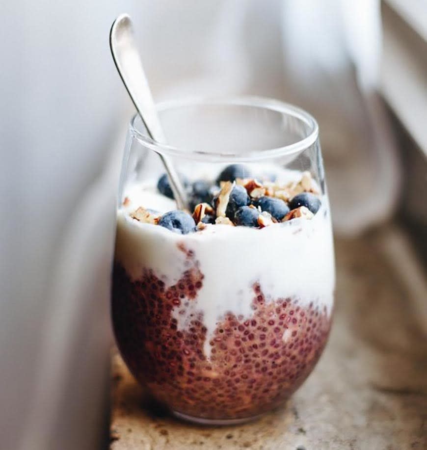 Berry Chia Oats from Pinch of Yum