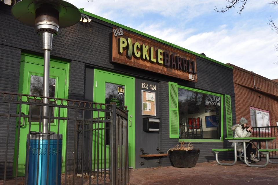 B&B Pickle Barrel Deli will reopen under new ownership in early 2023.