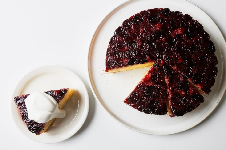 Easy One-Bowl Upside-Down Cake