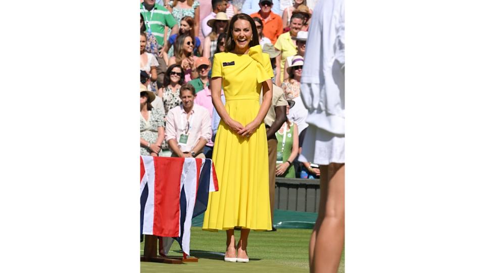 Kate can clearly pull off any shade of yellow 