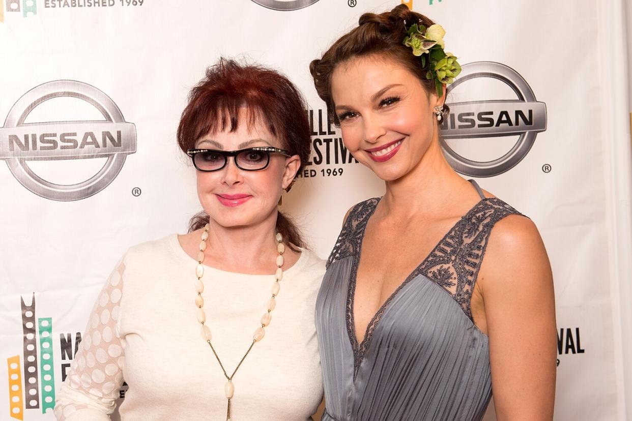 Naomi Judd; Ashley Judd