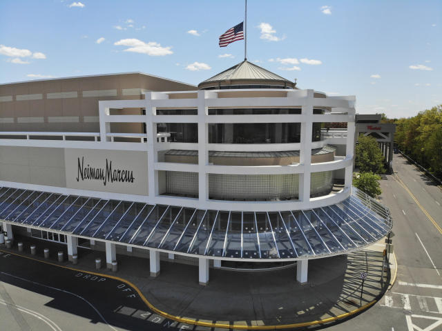 Neiman Marcus Garden City Construction