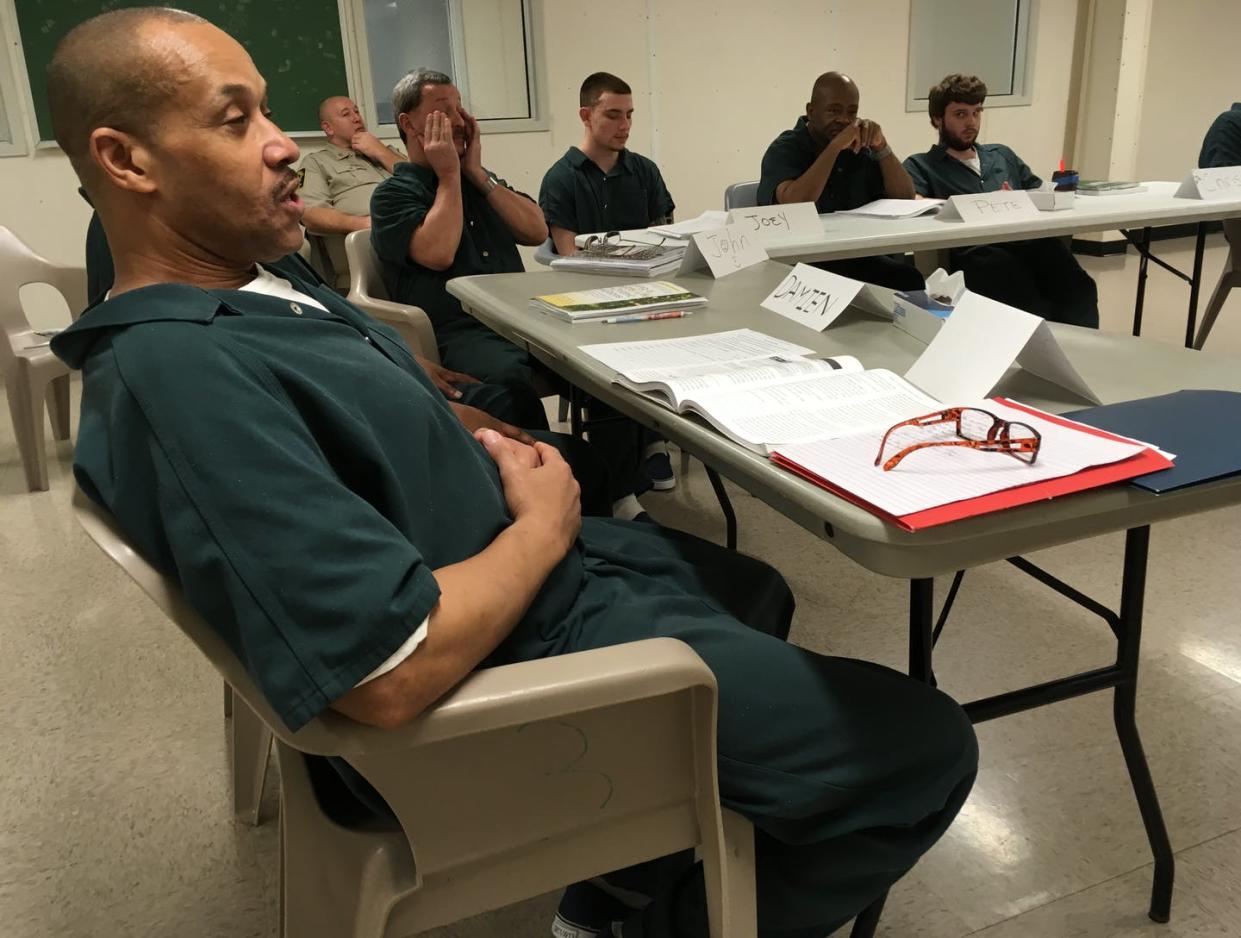 <span class="caption">Research shows providing a college education to inmates increases their chances of finding work upon release. </span> <span class="attribution"><a class="link " href="https://www.gettyimages.com/detail/news-photo/deron-mcdonald-left-in-a-class-on-chronic-disease-self-news-photo/695690896?adppopup=true" rel="nofollow noopener" target="_blank" data-ylk="slk:Tara Bahrampour/The Washington Post via Getty Images;elm:context_link;itc:0;sec:content-canvas">Tara Bahrampour/The Washington Post via Getty Images</a></span>