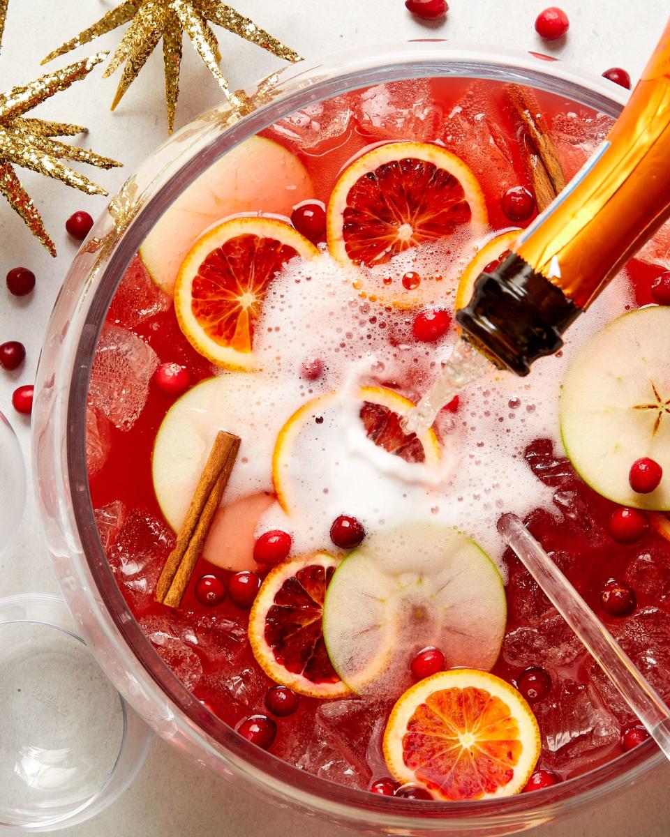 28 New Year's Eve Drinks That Are Worth Staying Up For