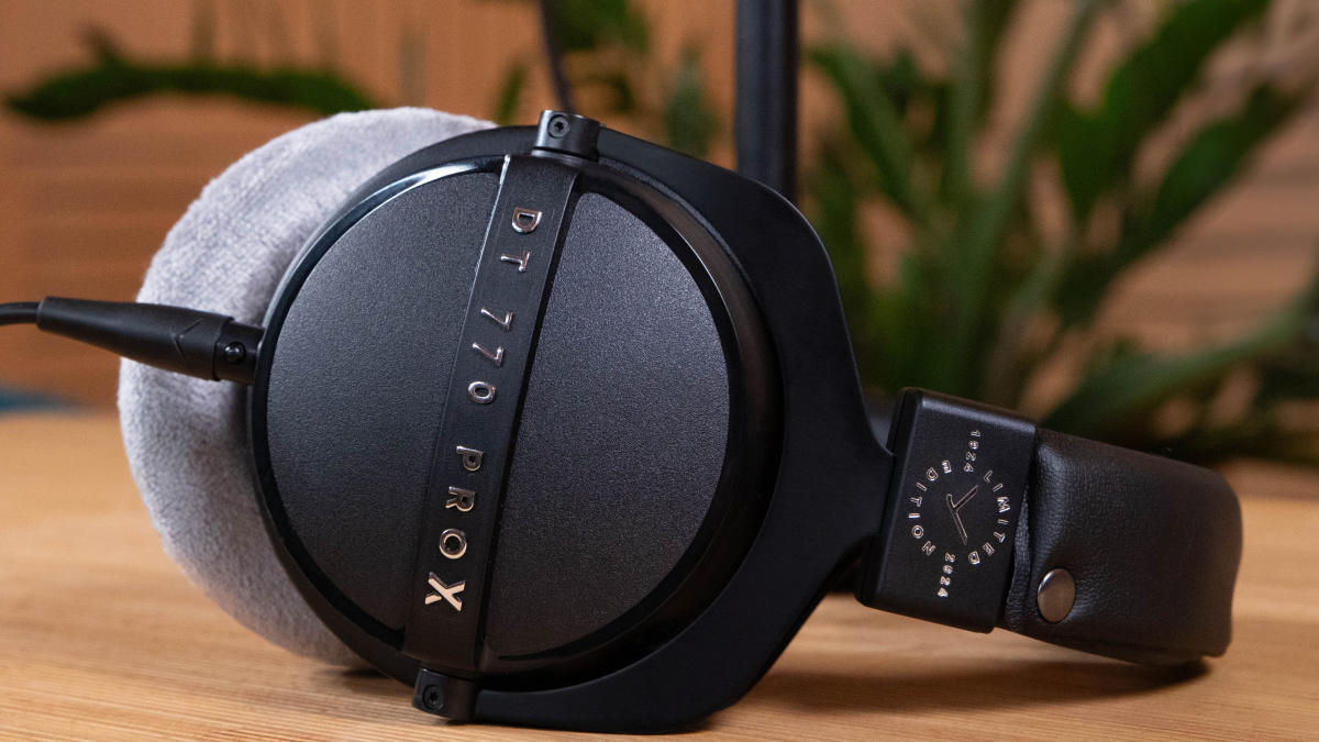 Why I'm switching to the Beyerdynamic DT 700 PRO X headphones 