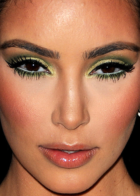 Kim Kardashian wears a LOT of makeup. Photo courtesy of celebritycloseup.tumblr.com