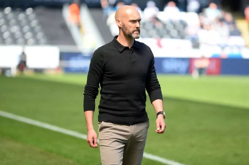 Luke Williams, manager of Swansea City -Credit:Kian Abdullah/Huw Evans Agency