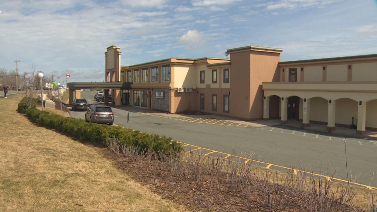 End Homelessness St. John's will operate the former Comfort Inn in St. John's, in partnership with the province, as a transitional supportive housing facility. (Ted Dillon/CBC - image credit)