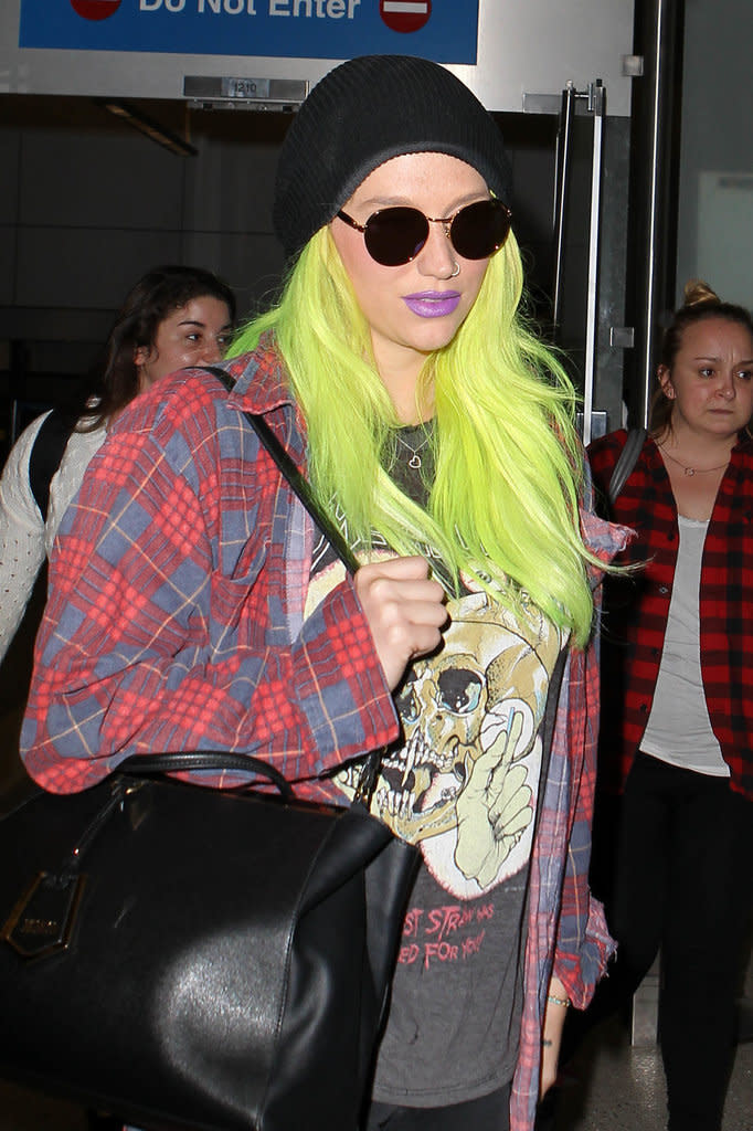 LOS ANGELES, CA - JUNE 02: Kesha is seen at LAX. on June 02, 2015 in Los Angeles, California.  (Photo by GVK/Bauer-Griffin/GC Images)