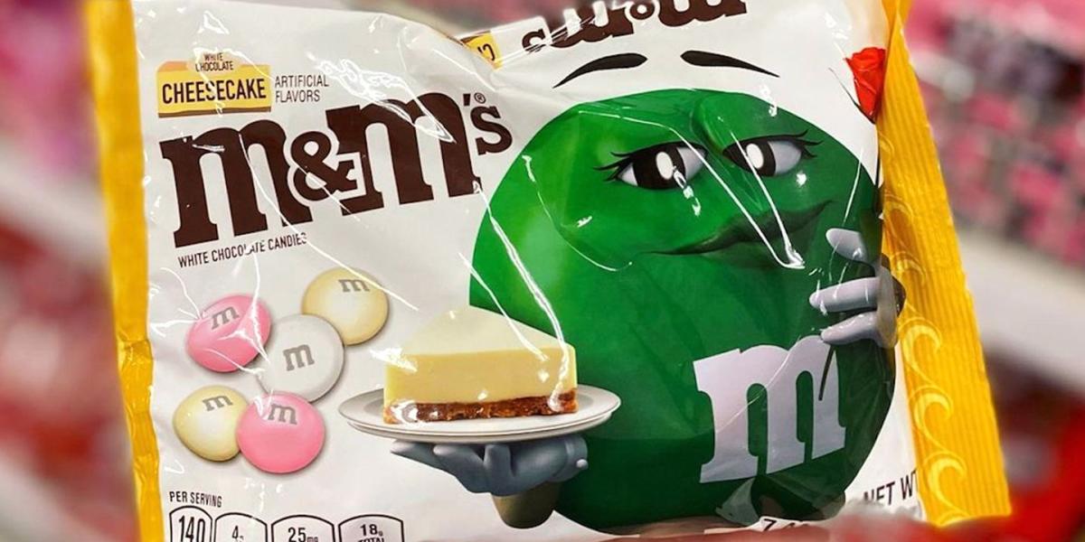 M&M's Valentines White Cheesecake - Large Bags