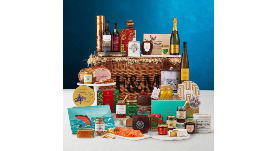 The Christmas Feast Hamper. (Fortnum & Mason)