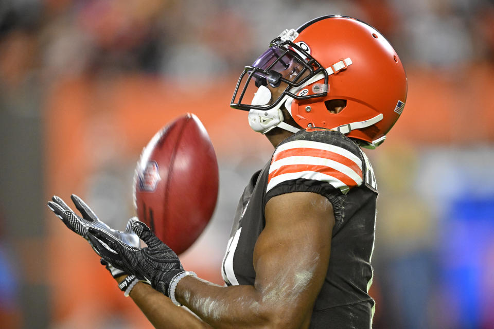 Cleveland Browns wide receiver Donovan Peoples-Jones (11) catches a kickoff during the first half of an NFL football game against the Cincinnati Bengals in Cleveland, Monday, Oct. 31, 2022. (AP Photo/David Richard)