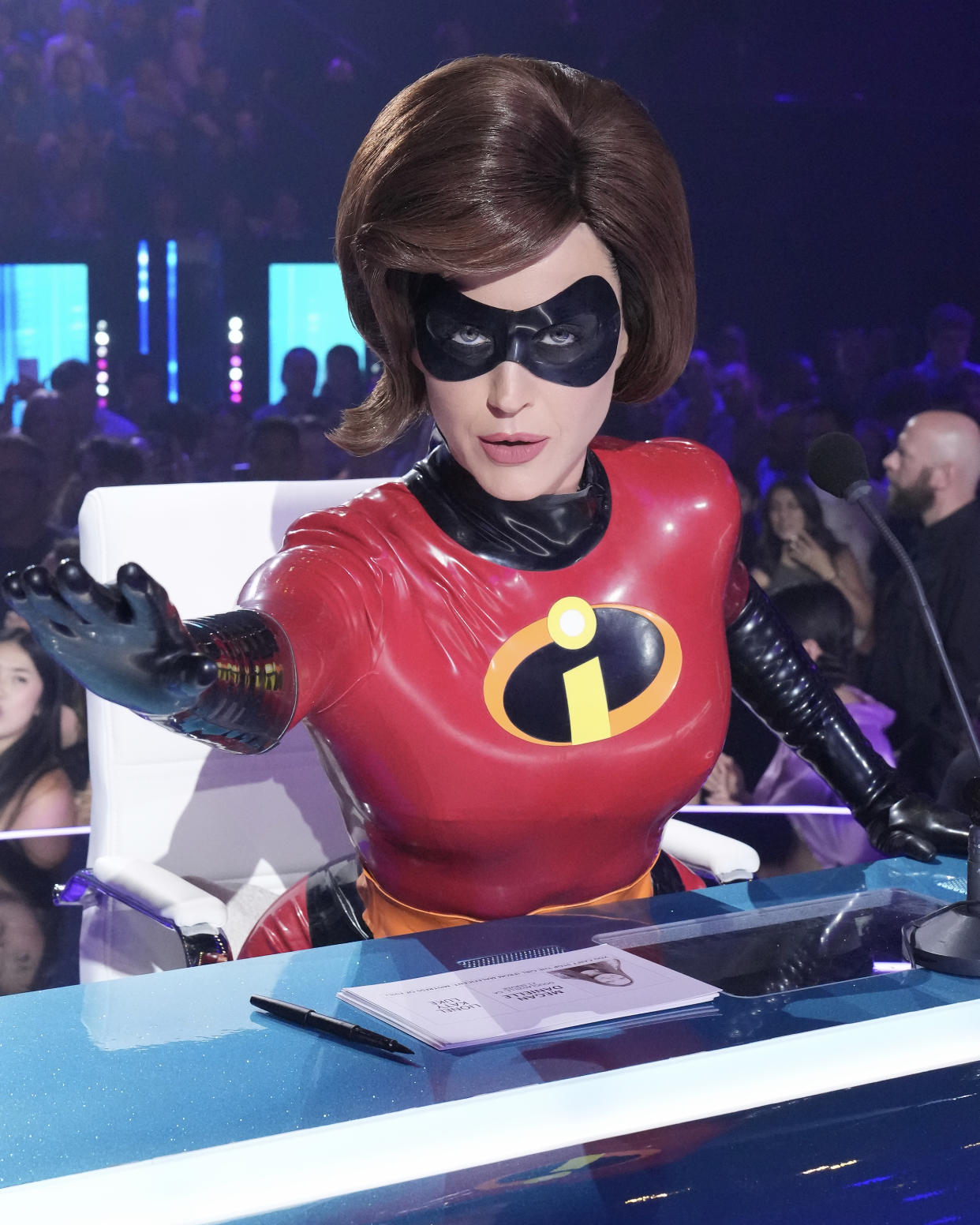 Katy Perry dons Elastigirl cosplay for 'American Idol's' annual Disney Night. (Photo: Eric McCandless/ABC via Getty Images) 