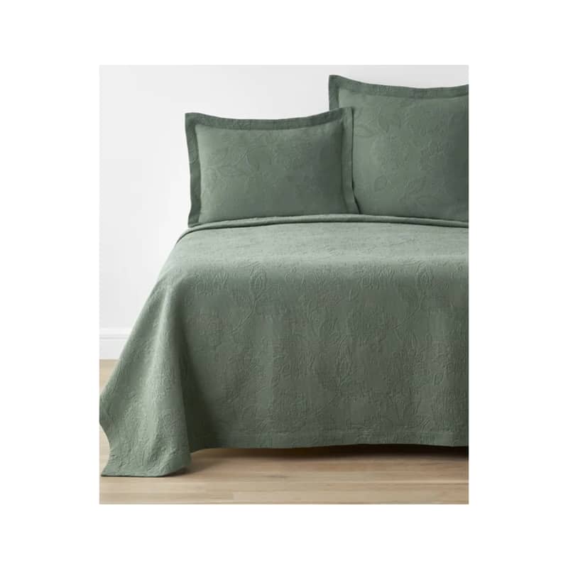 Putnam Cotton Matelassé Bedspread - Thyme