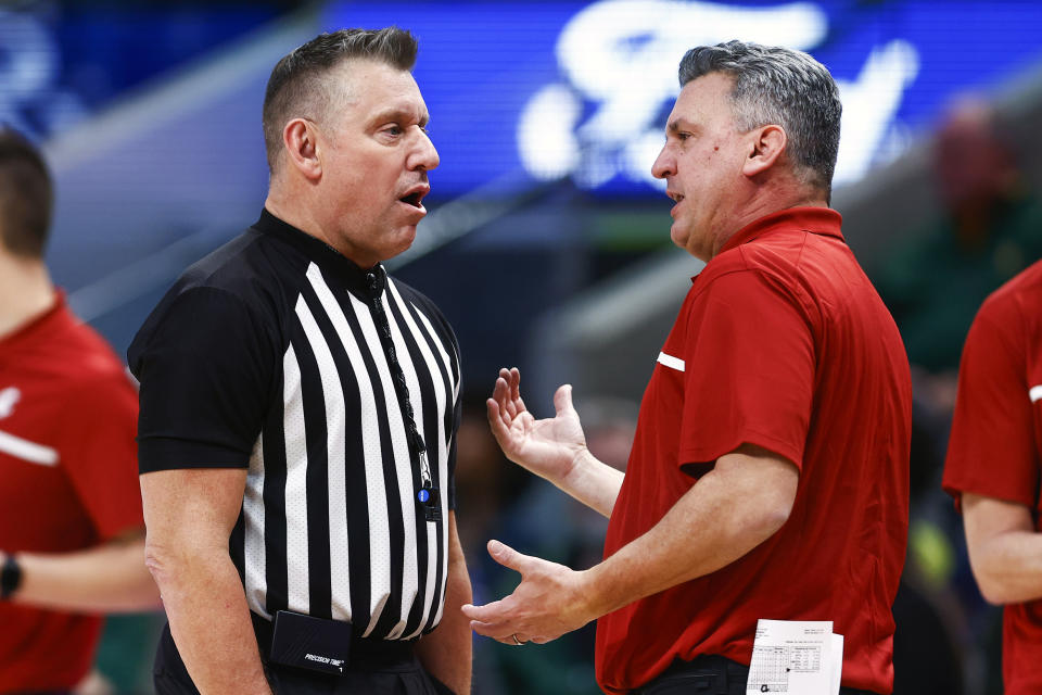 Washington State head coach Kyle Smith argues a call during the second half of an NCAA college basketball game against Baylor on Sunday, Dec. 18, 2022, in Dallas. Baylor won 65-59. (AP Photo/Brandon Wade)