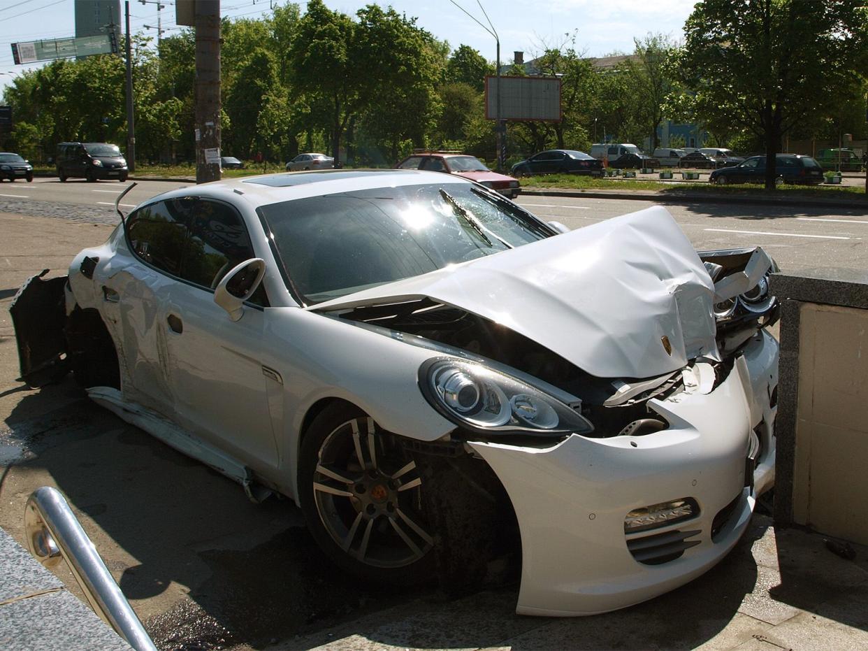 Crash of a Porsche Panamera