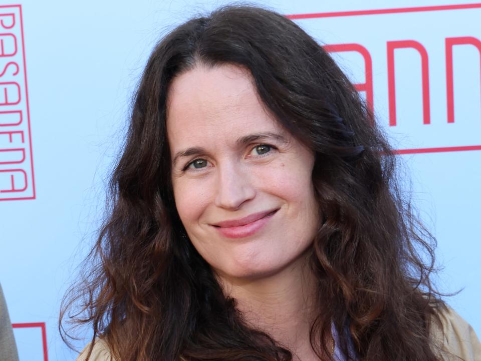 Elizabeth Reaser in 2022