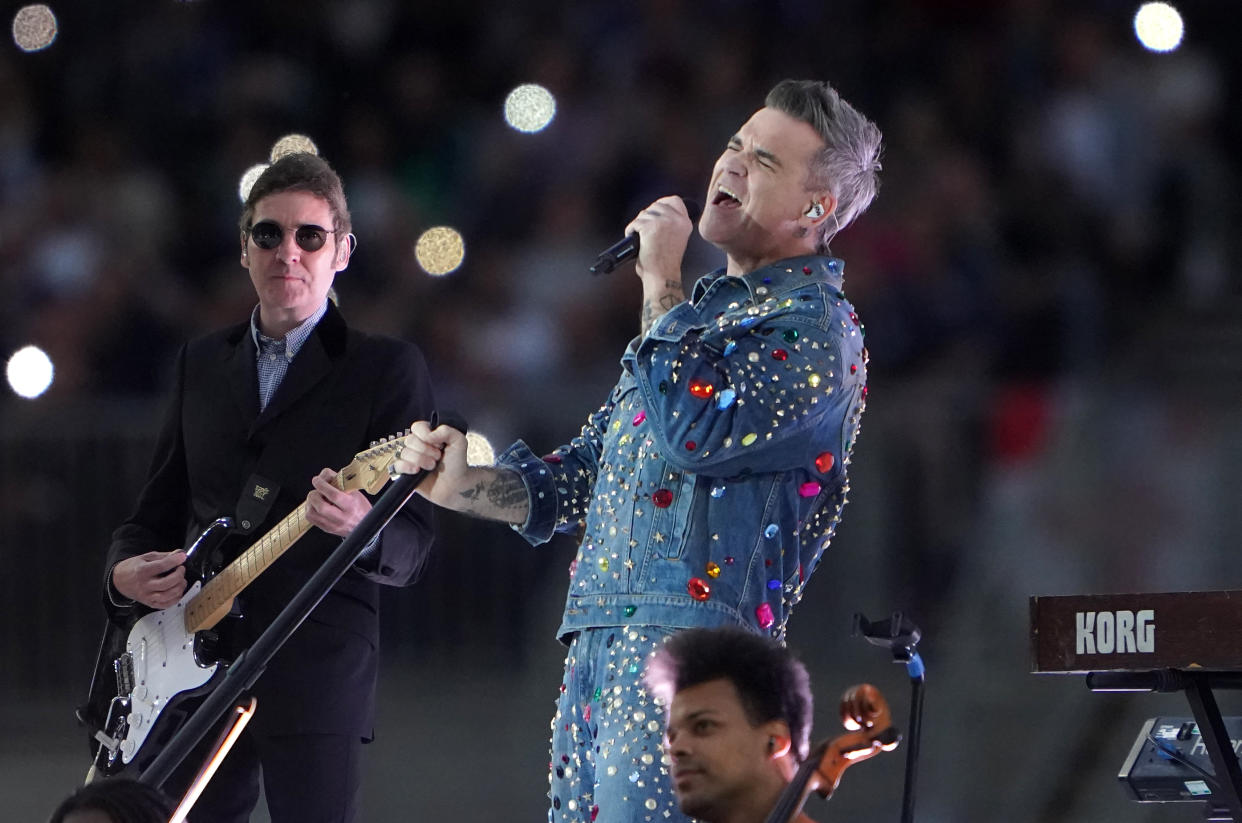 Robbie Williams performs at half-time during the Soccer Aid for UNICEF match, 2022. (PA)