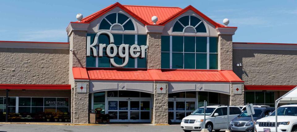 Kroger, America's largest grocer, has stopped giving coins as change