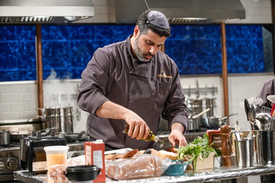 Contestant Shalom Yehudiel during round 1, as seen on Chopped, Season 46. Yehudiel is the owner of The Humble Toast in Teaneck.