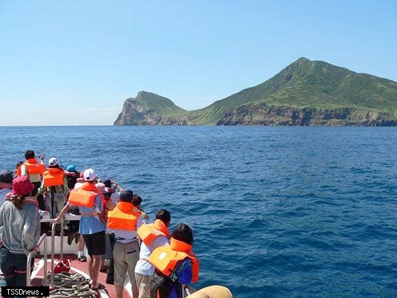 東北角龜山島生態旅遊管理實例榮獲第一屆亞洲生態旅遊聯盟國際生態旅遊獎。（東北角管理處提供）。