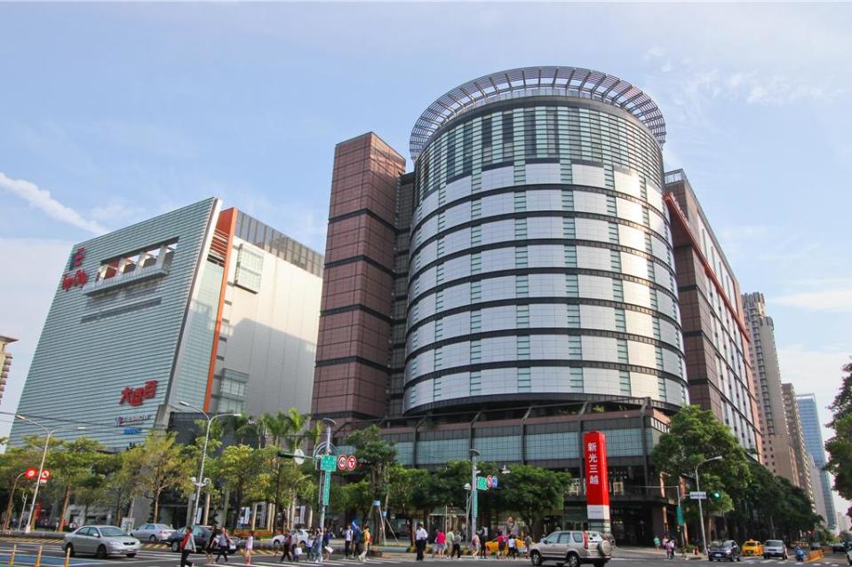 台中已躍升台灣第二大城，位於七期的新光三越去年營業額創新高，持續蟬聯全台百貨「店王」寶座。圖／曾麗芳