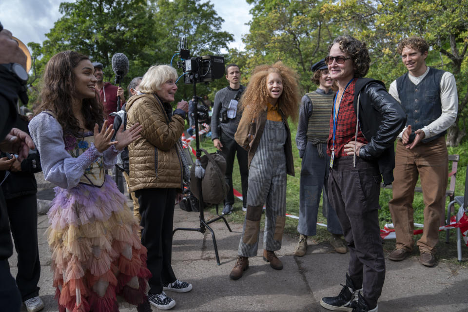 Rachel Zegler as Lucy Gray Baird, Luna Steeples as Dill, Cooper Dillon as Mizzen, Producer Nina Jacobson and Lucas Wilson as Panlo in The Hunger Games: The Ballad of Songbirds and Snakes. Photo Credit: Murray Close