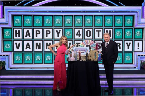 PHOTO: Vanna White celebrated her 40th anniversary on Wheel of Fortune, Dec. 13, 2022. She taped her first show, Dec. 13, 1982. (Carol Kaelson/Wheel of Fortune)