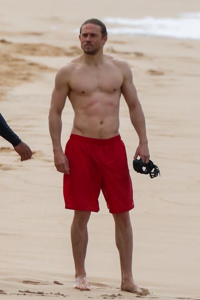 charlie hunnam beach