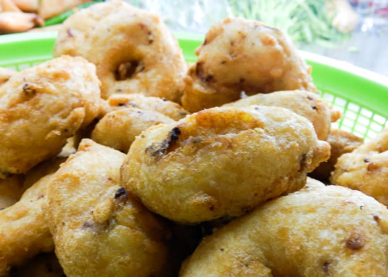 Sri Tiffin Vadai