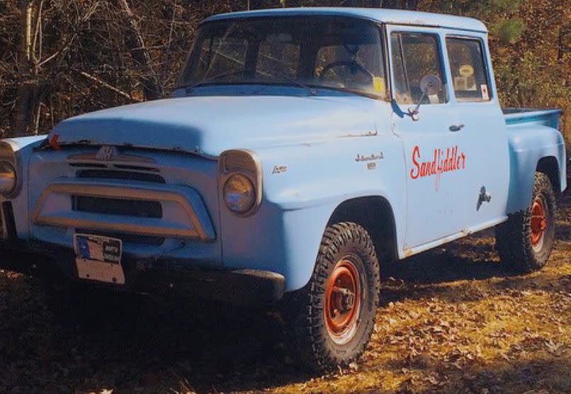 1958 International Harvester A-120 Travelette 4x4