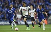 Britain Soccer Football - Tottenham Hotspur v Chelsea - FA Cup Semi Final - Wembley Stadium - 22/4/17 Tottenham's Dele Alli in action with Chelsea's N'Golo Kante and Cesar Azpilicueta Reuters / Hannah McKay Livepic