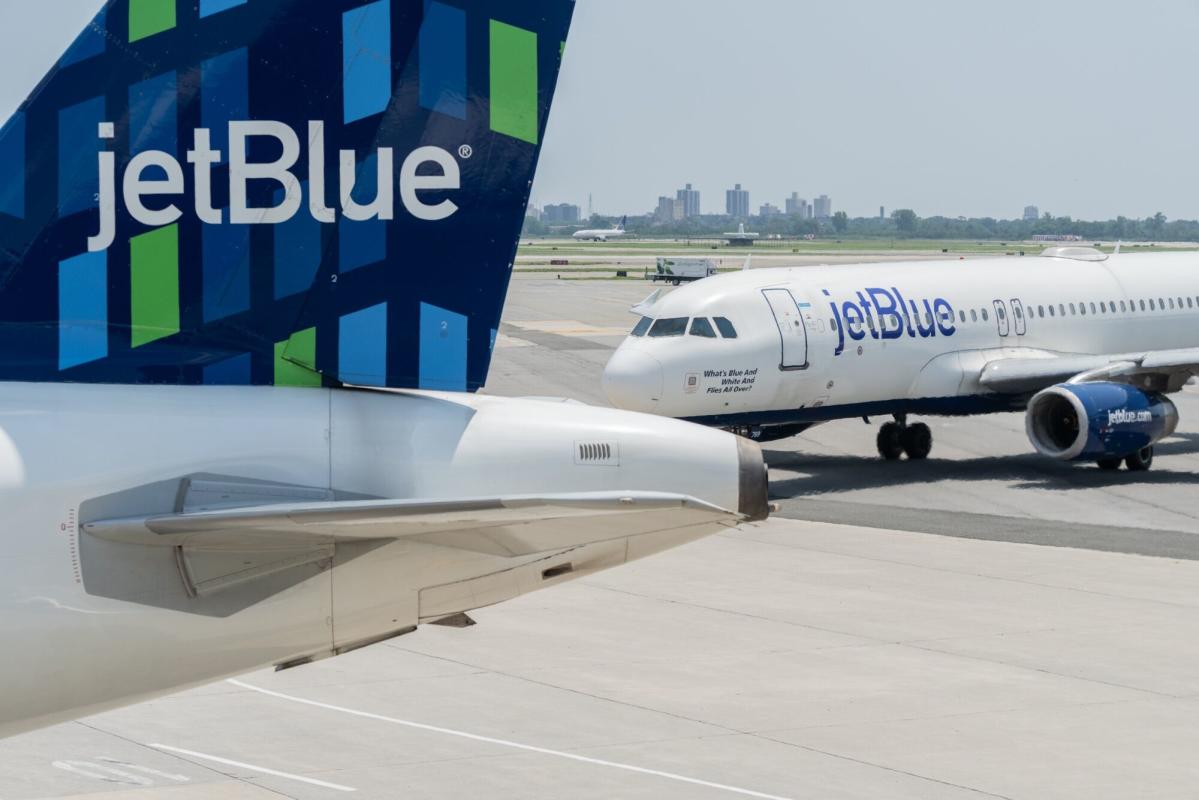 Dank des Turnaround-Plans des neuen CEO stieg die JetBlue-Aktie im stärksten Tempo seit 2020