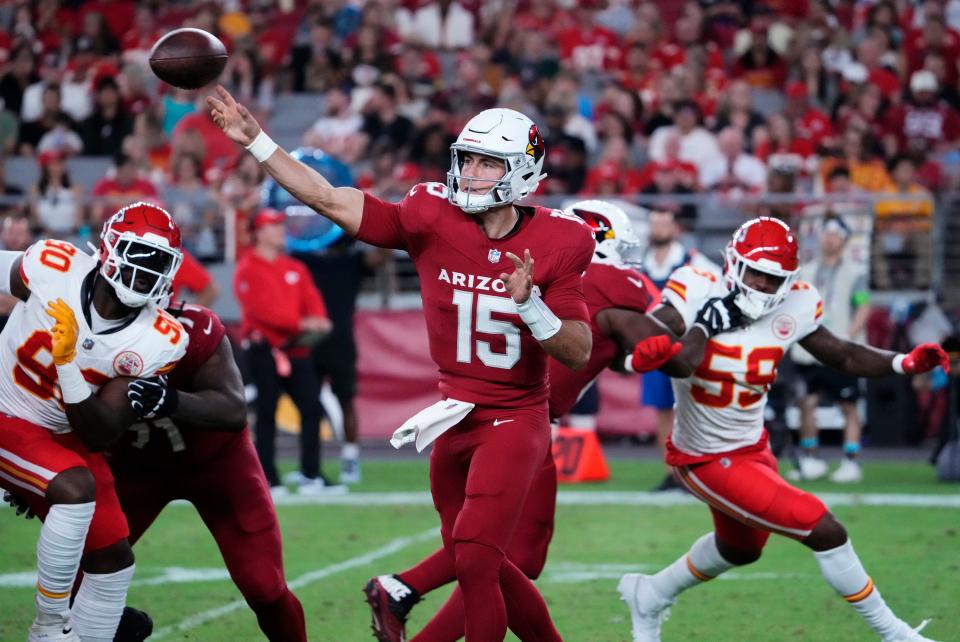 Arizona Cardinals quarterback Clayton Tune (15) throws a pass against the Kansas City Chiefs in the first half during a preseason game at State Farm Stadium in Glendale on Aug. 19, 2023.