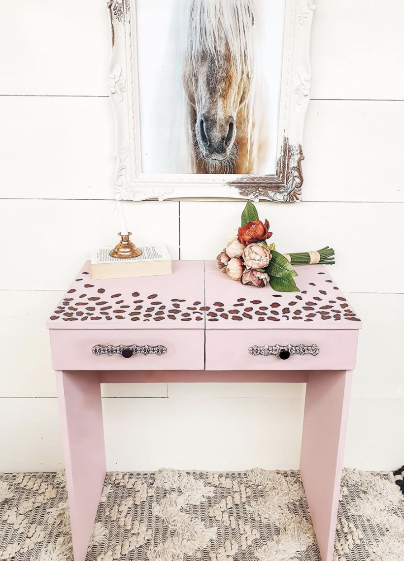 The finished product - an 'amazing' personalised piece of furniture. Photo: Instagram/_owl_and_the_willow_.