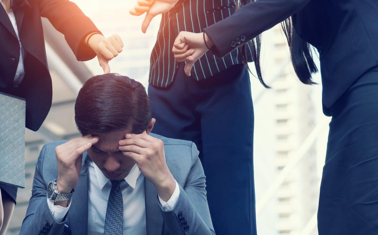 Los compañeros de trabajo tóxicos pueden arruinar tu vida laboral. No lo permitas. Foto: Shutterstock