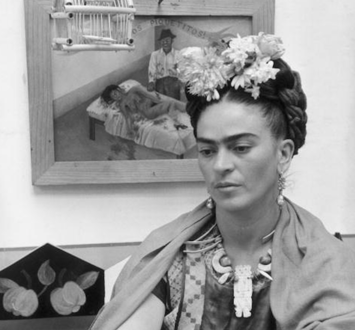 This Brazilian artist created Frida Kahlo’s face from clay in the most mesmerizing way