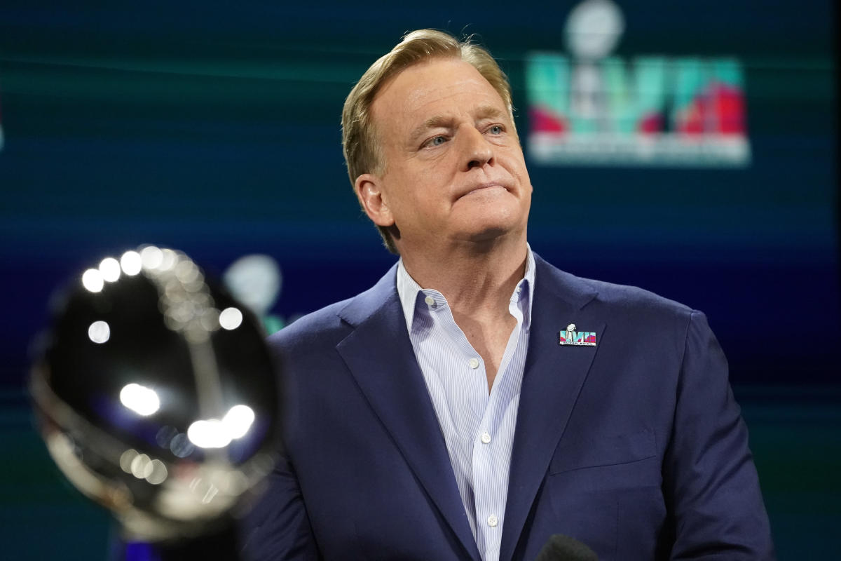 Report: Roger Goodell meeting with Yahoo, others to talk about over-the-top  NFL Thursday Night Football streaming